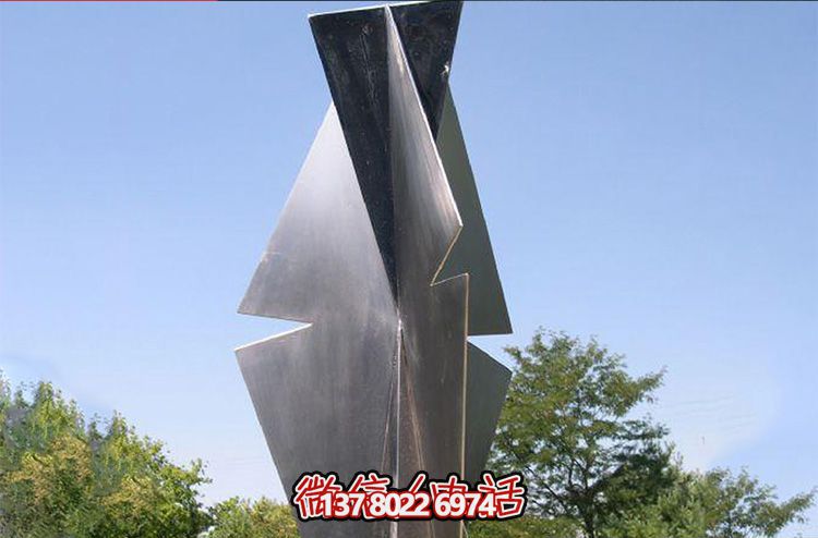 不銹鋼雕塑景觀，點綴學(xué)校、公園環(huán)境