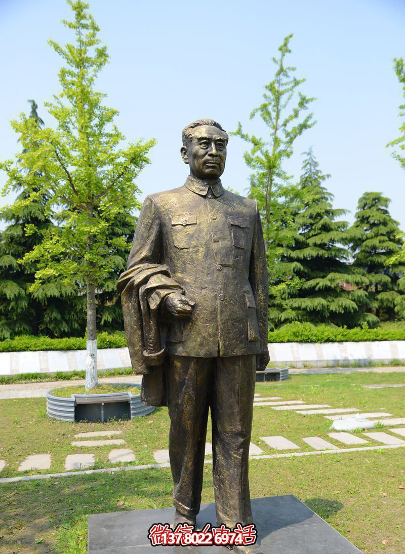 紀(jì)念周恩來偉人雕塑，緬懷歷史，見證輝煌