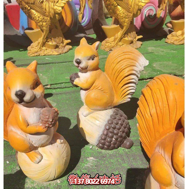 集游樂(lè)、景觀、動(dòng)物園于一體的玻璃鋼仿真卡通動(dòng)物游樂(lè)場(chǎng)