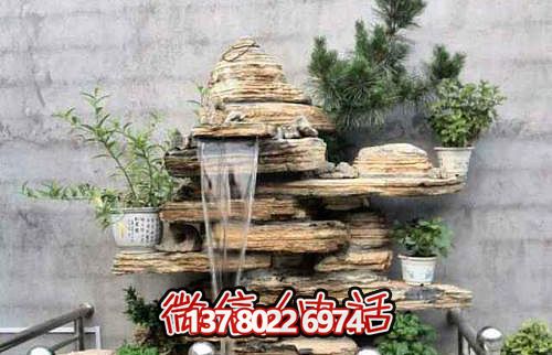 精致小型庭院，石假山流水雕塑擺放