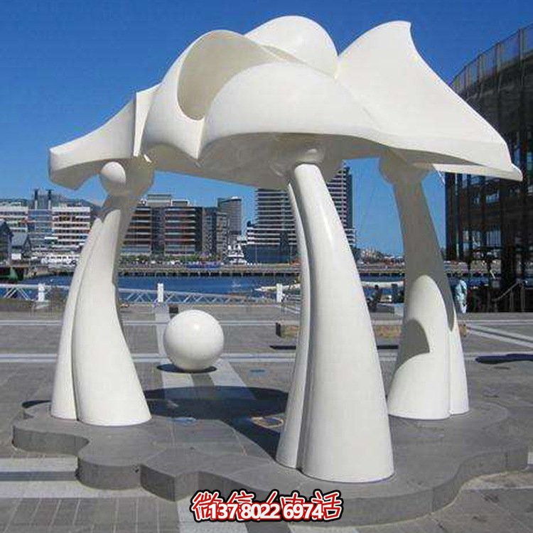 大型創(chuàng)意抽象玻璃鋼景觀擺件——在廣場搭建夢幻的視覺世界