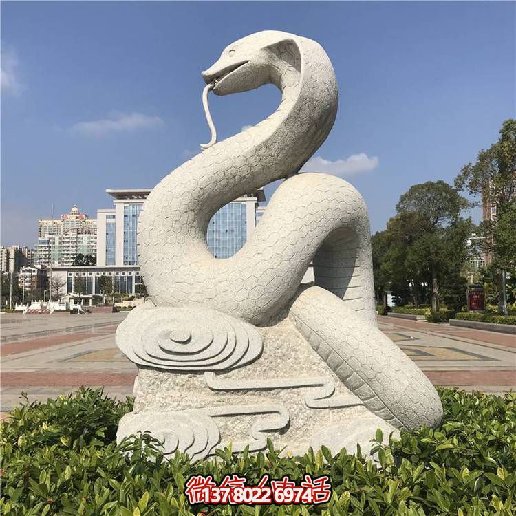 傳統(tǒng)風(fēng)格大理石蛇雕塑，擺放于廣場，給您帶來完美視覺享受