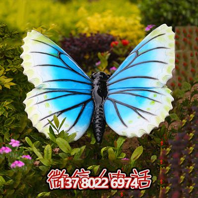 彩繪雕塑，點(diǎn)綴廣場(chǎng)，讓蝴蝶飛舞