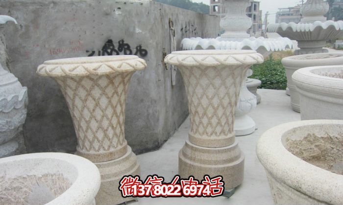 聚焦傳統(tǒng)文化，打造完美的自然景觀——大理石花籃花盆雕塑系列