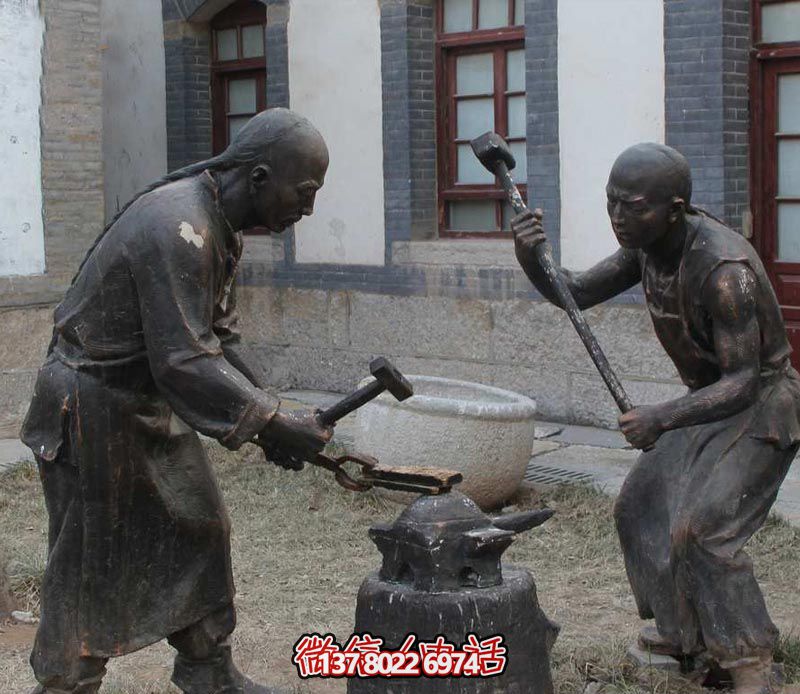 古人鑄造青銅雕塑，景觀美化擺放