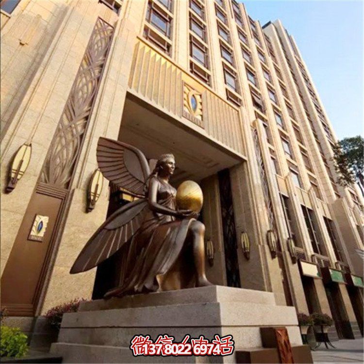 大型銅雕花仙子雕塑，精美點(diǎn)綴酒店門口