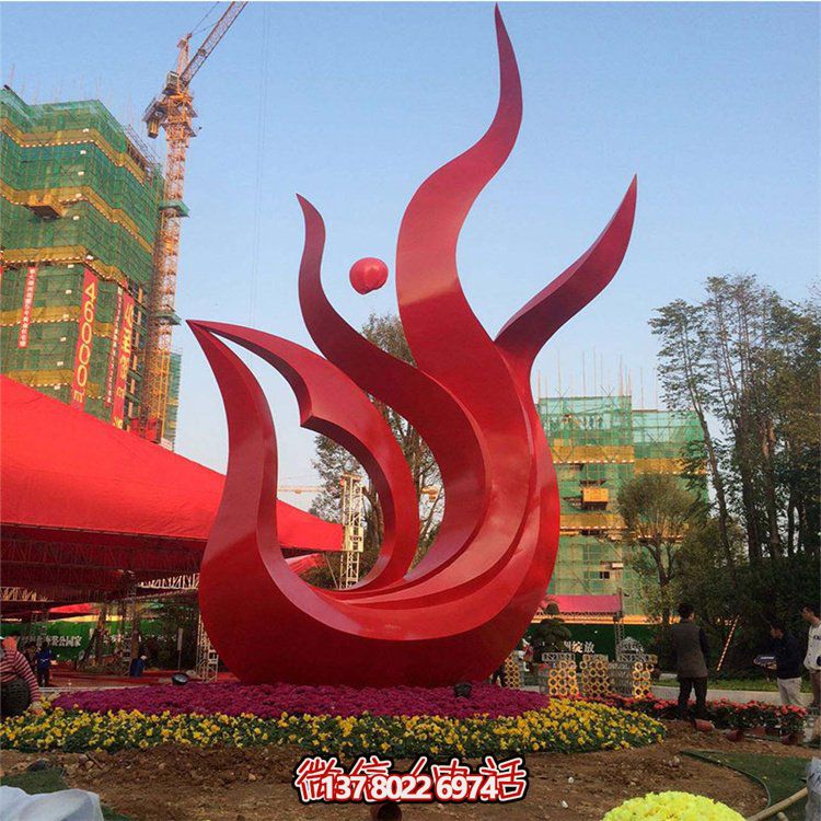 精美不銹鋼鳳凰雕塑，點(diǎn)綴精致小區(qū)、別墅環(huán)境