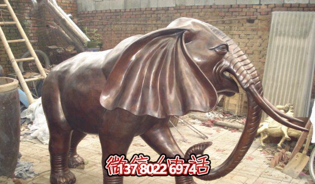 創(chuàng)意仿銅大象雕塑，美化環(huán)境景觀