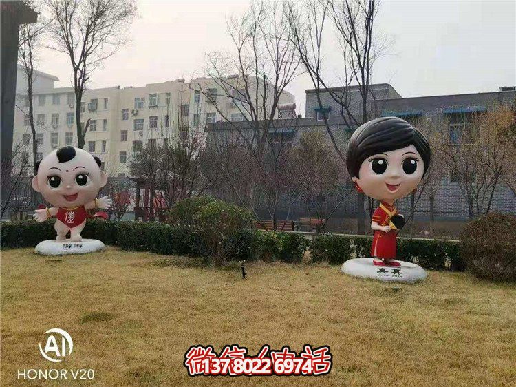 藝術(shù)玻璃鋼雕塑，點綴美麗園林景觀