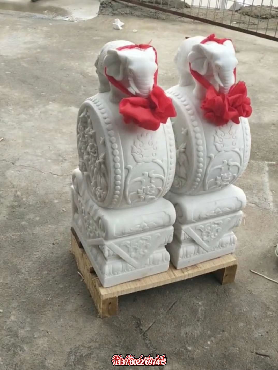 漢白玉吉祥小象雕塑，石門口擺放門墩