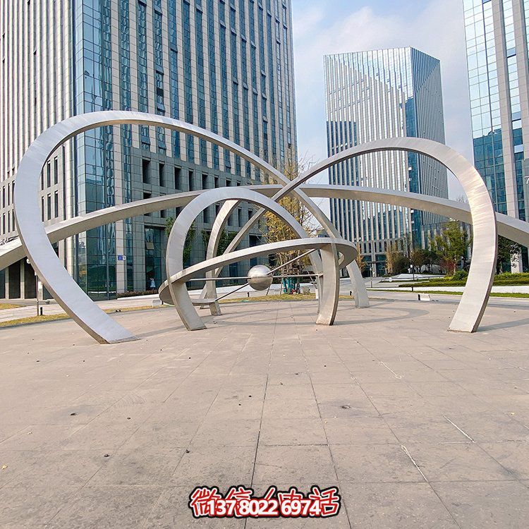 不銹鋼雕塑梅花鹿，現(xiàn)代幾何園林景觀裝飾