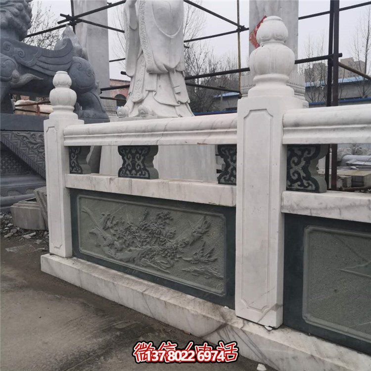 精美華麗的大理石臺(tái)階欄桿