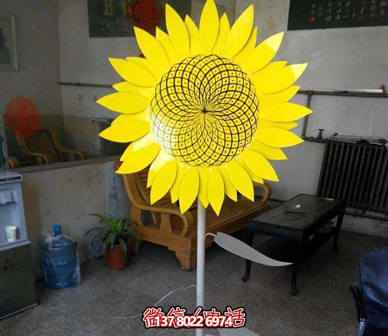 不銹鋼游樂園草坪擺放雕塑，向日葵裝飾