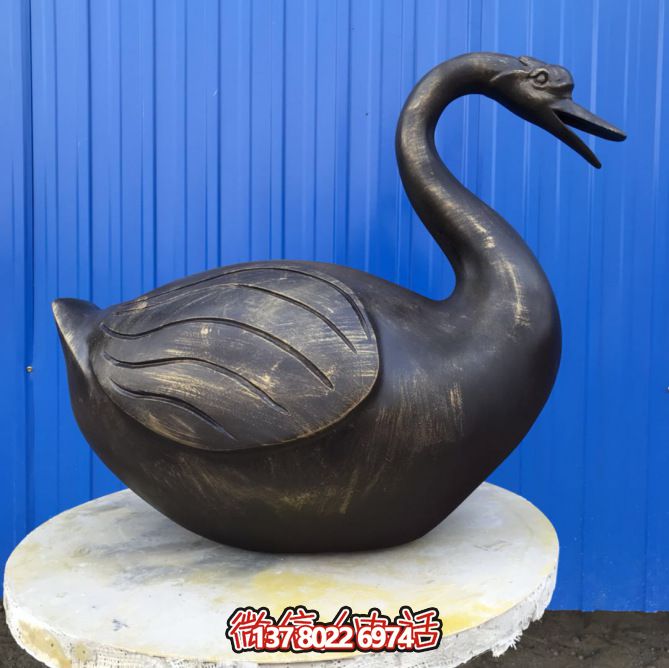 不銹鋼雕塑，休息時讓湖邊更美麗——天鵝雕塑