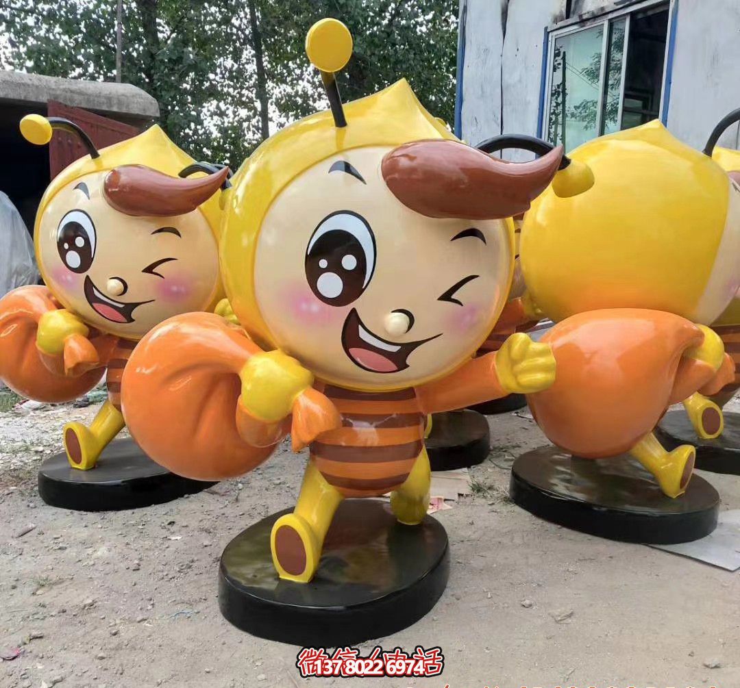 仿真蜜蜂雕塑背包，輕便玻璃鋼裝飾小區(qū)、景區(qū)和草坪