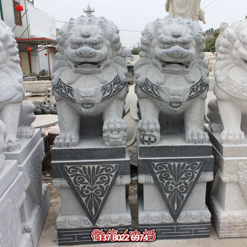 庭院青石一對(duì)石雕大型動(dòng)物獅子雕塑 庭院青石一對(duì)石雕大型動(dòng)物獅子雕塑