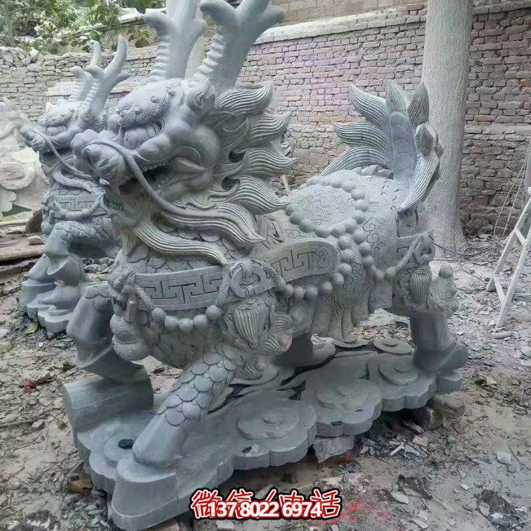 青石麒麟，吉祥神獸石雕