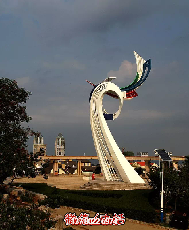 戶外大型不銹鋼抽象創(chuàng)意景觀雕塑 戶外大型不銹鋼抽象創(chuàng)意景觀雕塑