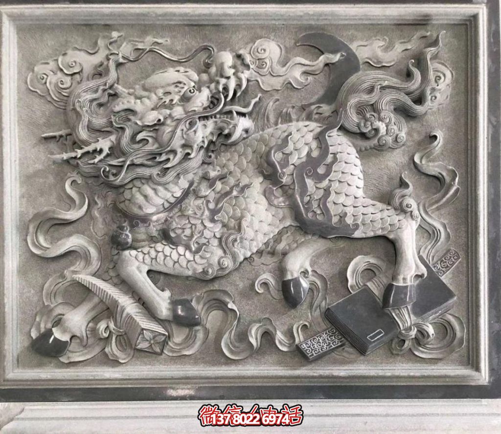 青石麒麟獻(xiàn)瑞：祥瑞滿(mǎn)庭，福佑千秋